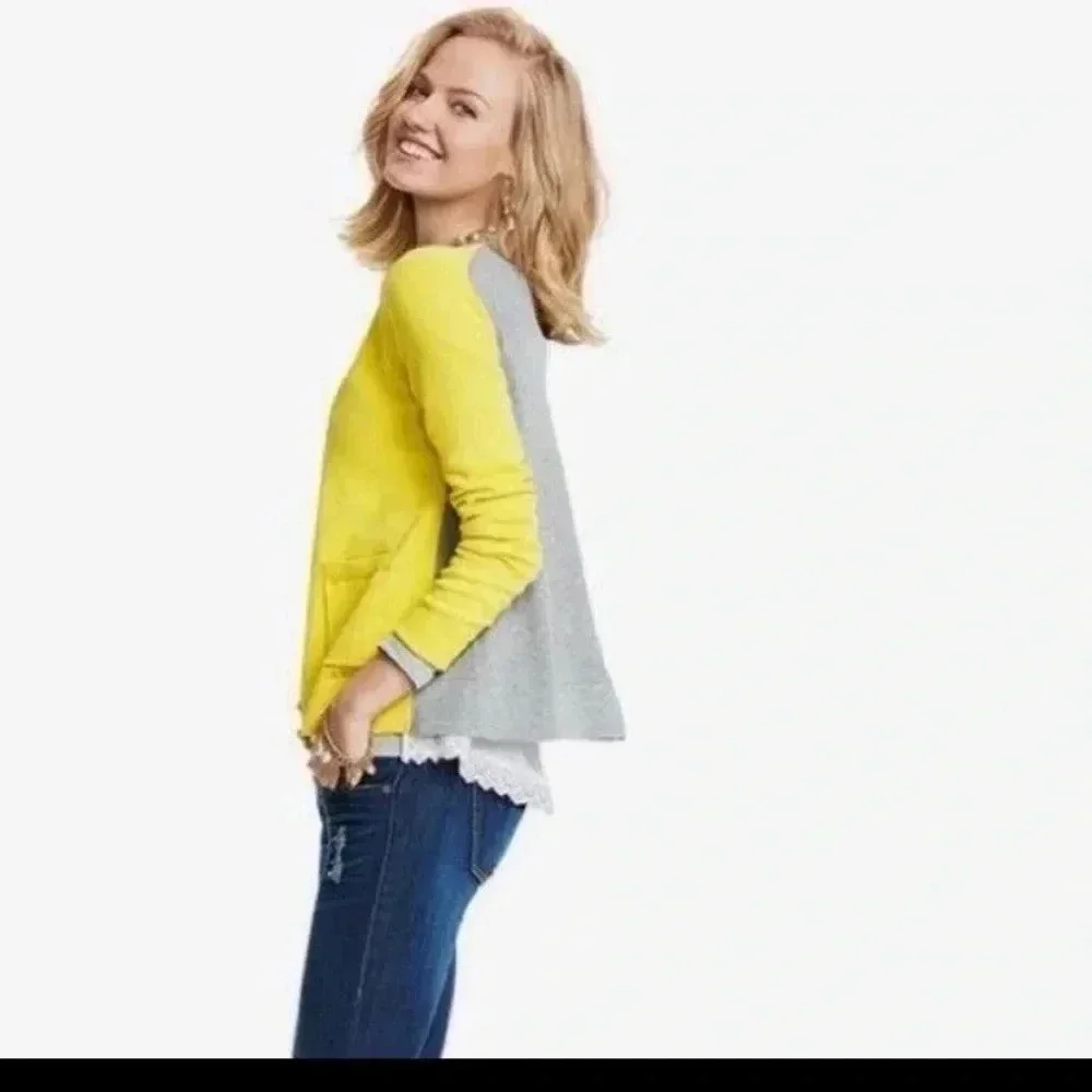 CABi Belle Button Up Sweater‎
